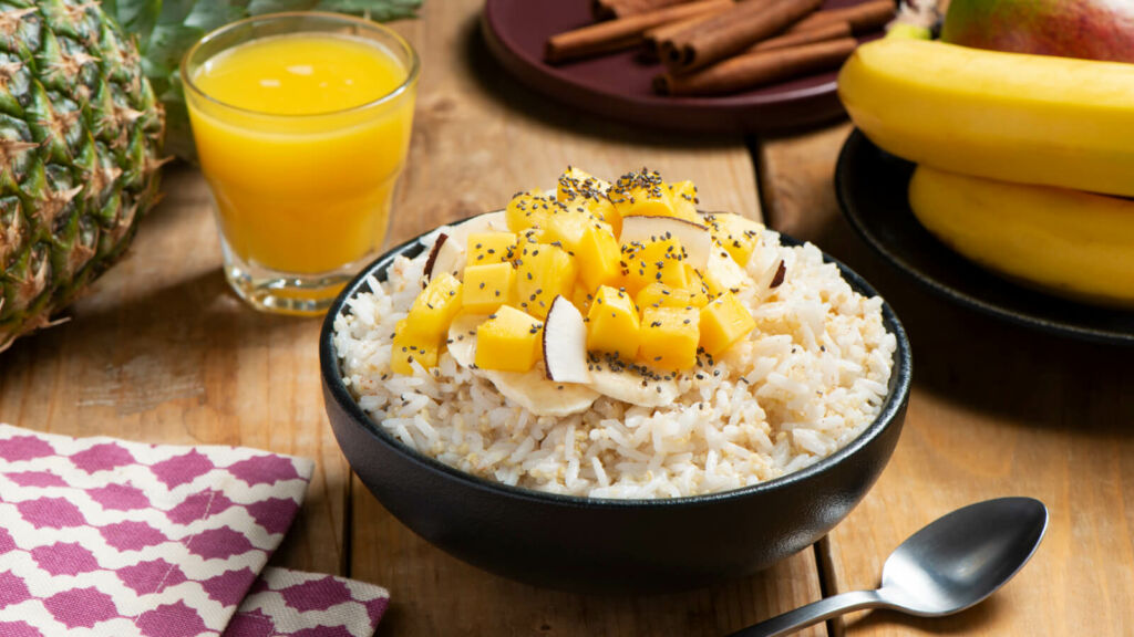 Tropical Jasmine Quinoa breakfast Bowl