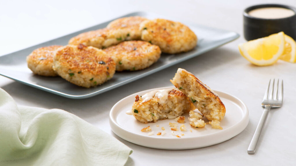 Quinoa Cakes with Cheese, Jalapeños and homemade aioli