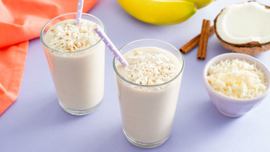 Batido de arroz con leche con plátano y canela