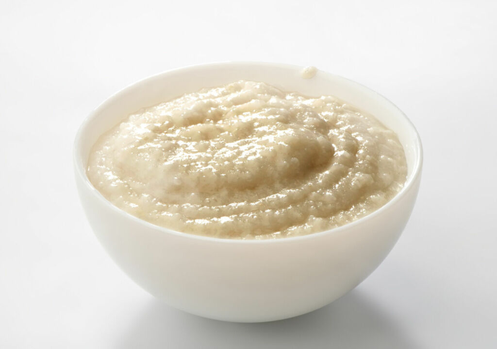 Organic brown rice puree with apple juice